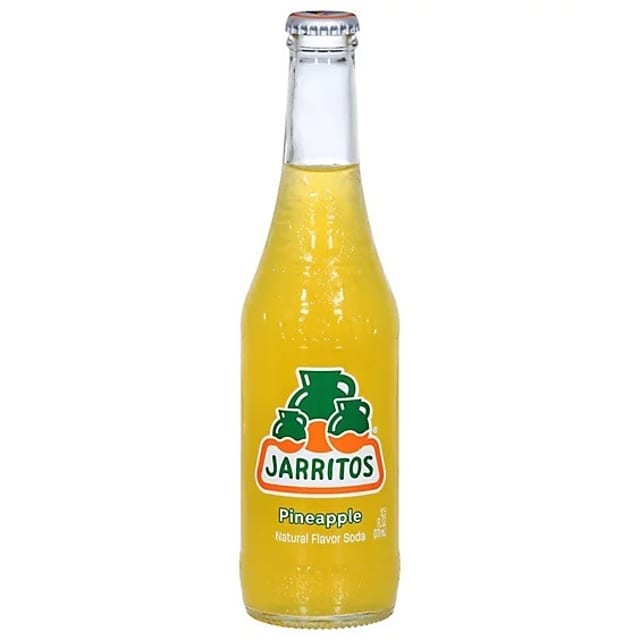 Jarritos pineapple.
