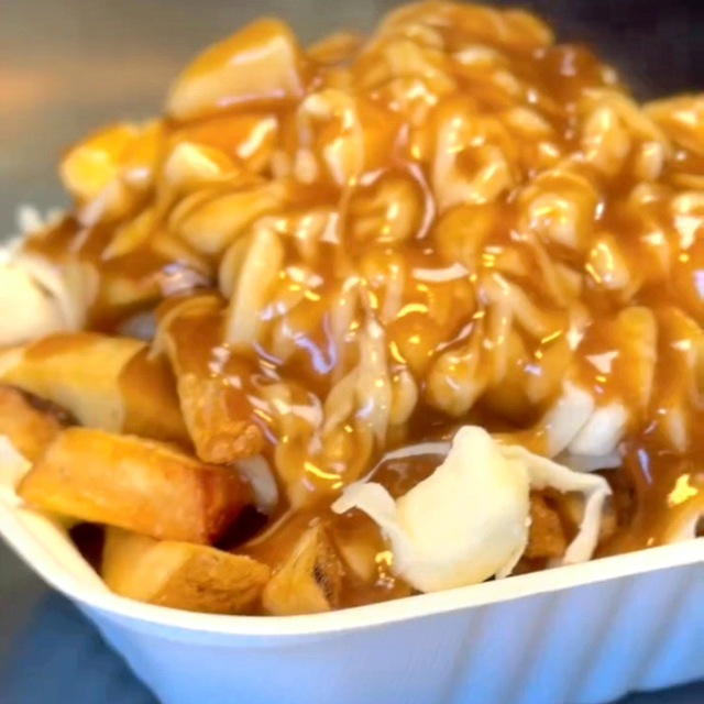 POUTINE CLASSIC (Single).